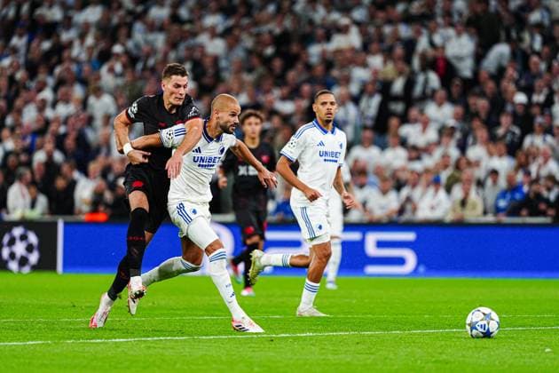 Patrik Schick Bayer 04 Leverkusen, 14 , Pantelis Hatzidiakos FC Copenhagen, 06 DEN, FC Copenhagen vs Bayer 04 Leverkusen, Football, UEFA Champions League, Matchday 1, 2025 2026 season, 18 09 2025 DEN, FC Copenhagen vs Bayer 04 Leverkusen, Football, UEFA Champions League, Matchday 1, 2025 2026 season, 18 09 2025 Copenhagen Copyright: xEibner-Pressefoto MarcelxvonxFehrnx EP_MFN