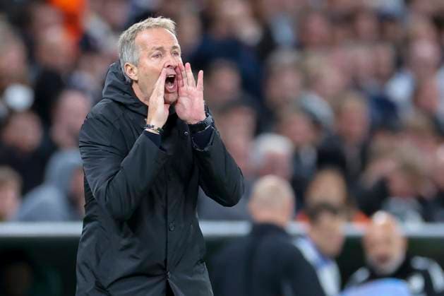 Trainer Kasper Hjulmand (Bayer 04 Leverkusen) schaut enttaeuscht, UEFA Champions League 2025 26 League Phase MD1, F.C. Copenhagen v Bayer 04 Leverkusen, Parken Stadium am 18. September 2025 in Kopenhagen, Dänemark. (Foto von Marco Steinbrenner DeFodi Images) Trainer Kasper Hjulmand (Bayer 04 Leverkusen) looks dejected, UEFA Champions League 2025 26 League Phase MD1, F.C. Copenhagen v Bayer 04 Leverkusen, Parken Stadium, September 18, 2025 in Copenhagen, Denmark. (Photo by Marco Steinbrenner DeFodi Images) Coach Kasper Hjulmand Bayer 04 Leverkusen looks disappointed, UEFA Champions League 2025 26 League Phase MD1, F C Copenhagen v Bayer 04 Leverkusen, Parken Stadium, September 18, 2025 in Copenhagen, Denmark Photo by Marco Steinbrenner DeFodi Images Coach Kasper Hjulmand Bayer 04 Leverkusen looks dejected, UEFA Champions League 2025 26 League Phase MD1, F C Copenhagen v Bayer 04 Leverkusen, Parken Stadium, September 18, 2025 in Copenhagen, Denmark Photo by Marco Steinbrenner DeFodi Images