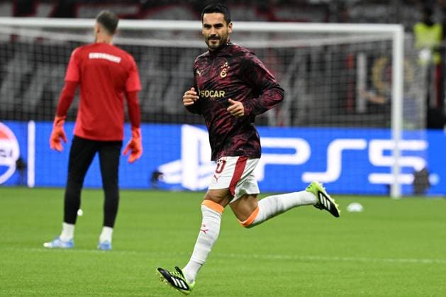18 09 2025, xsltx, Football UEFA Champions League, Eintracht Frankfurt Galatasaray SK Istanbul v l Ilkay Gündogan Guendogan Galatasaray Istanbul DFL DFB REGULATIONS PROHIBIT ANY USE OF PHOTOGRAPHS as IMAGE SEQUENCES and or QUASI VIDEO Frankfurt am Main