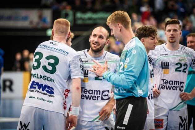 Marcel Schiller Frisch auf Goeppingen, 24 is happy after scoring the final goal with Ymir Oern Gislason Frisch auf Goeppingen, 33 and Kristian Saeveras Frisch auf Goeppingen, 12 GER, TVB 1898 Stuttgart Frisch Auf Goeppingen, DAIKIN HBL, Handball, Bundesliga, Matchday 5, Season 2025 2026, 18 09 2025 GER, TVB 1898 Stuttgart Frisch Auf Goeppingen, DAIKIN HBL, Handball, Bundesliga, Matchday 5, Season 2025 2026, 18 09 2025 Stuttgart Copyright: xSandyxDinkelackerx EP_SDR