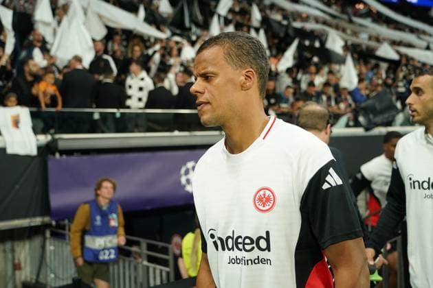 Timothy Chandler Eintracht Frankfurt, 22 Frankfurt 18 09 2025 Eintracht Frankfurt vs Galatasaray Istanbul, Deutsche Bank Park, Matchday 1 UEFA Champions League