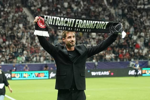 Farewell to goalkeeper Kevin Trapp Eintracht Frankfurt, 01 Frankfurt 18 09 2025 Eintracht Frankfurt vs Galatasaray Istanbul, Deutsche Bank Park, Matchday 1 UEFA Champions League