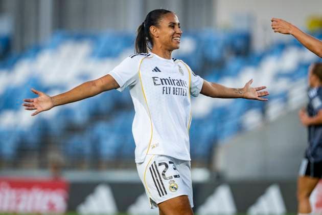 Real Madrid v Eintracht Frankfurt - UEFA Women s Champions League Qualifier Maelle Lakrar of Real Madrid CF celebrates a goal during the UEFA Women s Champions League qualifier match between Real Madrid and Eintracht Frankfurt at Estadio Alfredo Di Stefano on September 18, 2025 in Madrid, Spain. Madrid Estadio Alfredo di Stefano Madrid Spain Copyright: xAlbertoxGardinx AGardin_20250918_Foot_Wom_Champ_ReaMad_Ein_4693