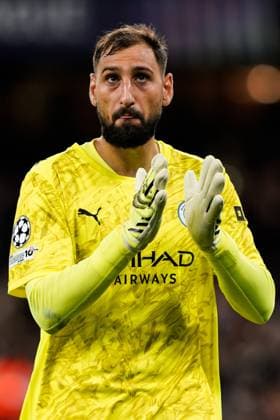 Manchester, England, 18th September 2025. Gianluigi Donnarumma of Manchester City during the Manchester City vs Napoli UEFA Champions League match at the Etihad Stadium, Manchester. Picture credit should read: Andrew Yates Sportimage EDITORIAL USE ONLY. No use with unauthorised audio, video, data, fixture lists, club league logos or live services. Online in-match use limited to 120 images, no video emulation. No use in betting, games or single club league player publications. SPI_028_AY_MCI_NAP SPI-4144-0057