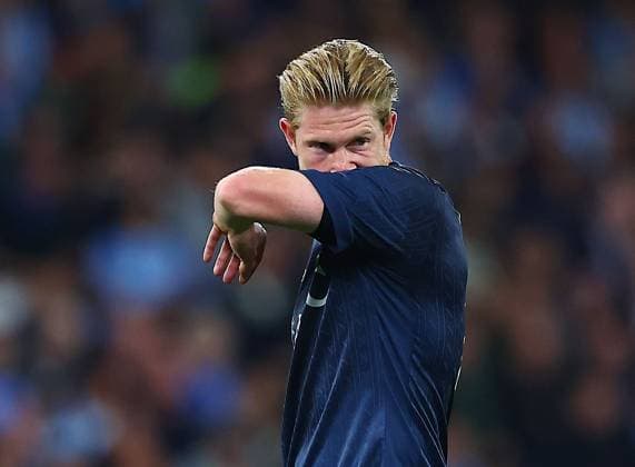 Kevin De Bruyne of Napoli looks dejected Manchester City v Napoli, UEFA Champions League, Group Stage, Football, Etihad Stadium, Manchester, UK - 18 Sep 2025Manchester Etihad Stadium United Kingdom EDITORIAL USE ONLY No use with unauthorised audio, video, data, fixture lists, club league logos or live services. Online in-match use limited to 120 images, no video emulation. No use in betting, games or single club league player publications. Copyright: xMattxWest Shutterstockx 15486943ac