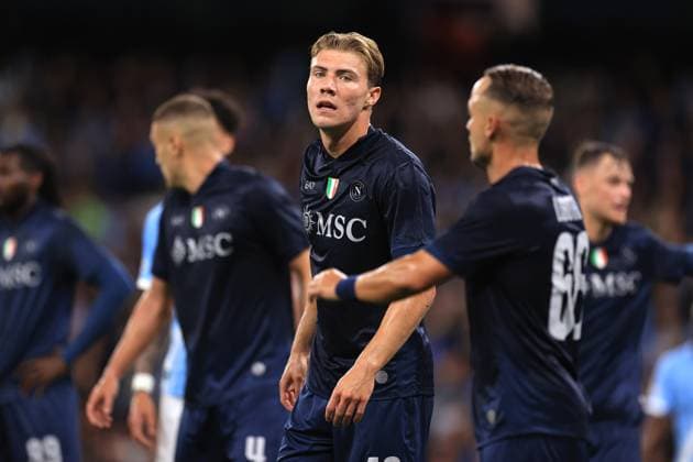 Fußball UEFA-Champions-League-Phase Manchester City gegen SSC Napoli 18. September 2025 UEFA-Champions-League-Phase Manchester City gegen SSC Napoli Rasmus Hojlund von Napoli Foto Simon Stacpoole Abseits Manchester UK  Copyright: xSimonxStacpoolexOffside