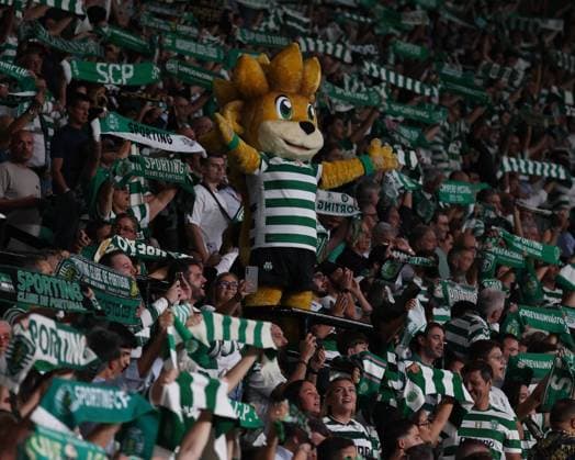 Sporting™s Jubas Mascot before the match between Sporting CP and Kairat Almaty , valid for Champions League at Estadio de Alvalade on 18 September 2025. Lisboa Portugal Copyright: xIMAGOx xPRIMExSPORTSxIMAGESx xFILIPExOLIVEIRAx