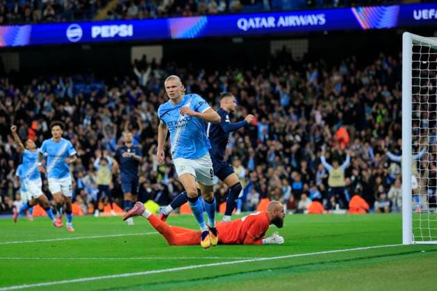 Manchester City v Napoli Champions League 18 09 2025. Erling Haaland (9) of Manchester City celebrates scoring to make it 1-0 during the Champions League match between Manchester City and Napoli at the Etihad Stadium, Manchester, England on 18 September 2025. Manchester Etihad Stadium Manchester England Editorial use only , Copyright: xConorxMolloyx PSI-22854-0047