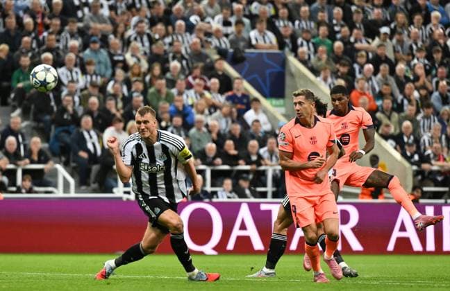 Marcus Rashford of Barcelona scores their second goal Newcastle United v Barcelona, UEFA Champions League, Group Stage, Football, St James Park, Newcastle, UK - 18 Sep 2025Newcastle St James Park United Kingdom EDITORIAL USE ONLY No use with unauthorised audio, video, data, fixture lists, club league logos or live services. Online in-match use limited to 120 images, no video emulation. No use in betting, games or single club league player publications. Copyright: xRichardxLee Shutterstockx 15486944bs