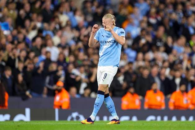 Manchester City FC v SSC Napoli, Champions League Manchester City forward Erling Haland (9) scores a GOAL 1-0 and celebrates 50th Champions League goal during the Manchester City FC v SSC Napoli Champions League Round One match at the Etihad Stadium, Manchester, United Kingdom on 18 September 2025 Credit: Phil Duncan Every Second Media Editorial use only. All images are copyright Every Second Media Limited. No images may be reproduced without prior permission. Copyright: xIMAGO EveryxSecondxMediax ESM-1589-0051 PhilxDuncanx xEveryxSecondxMediax
