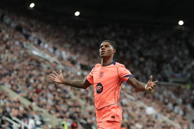 Marcus Rashford of Barcelona Celebrates scoring 0-2 - Newcastle United v Barcelona, UEFA Champions League, St James Park, Newcastle upon Tyne, UK - 18th September 2025 Newcastle United v Barcelona, UEFA Champions League, Group Stage, Football, St James Park, Newcastle, UK - 18 Sep 2025Newcastle St James Park United Kingdom EDITORIAL USE ONLY No use with unauthorised audio, video, data, fixture lists, club league logos or live services. Online in-match use limited to 120 images, no video emulation. No use in betting, games or single club league player publications. Copyright: xMDI Shutterstockx 15492189m