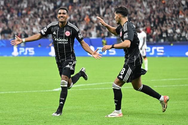 Soccer Champions League 1 Matchday Eintracht Frankfurt Galatasaray Istanbul on 18 09 2025 at Deutsche Bank Park in Frankfurt Goal celebration to 5 1 by Ansgar Knauff Frankfurt xJKx