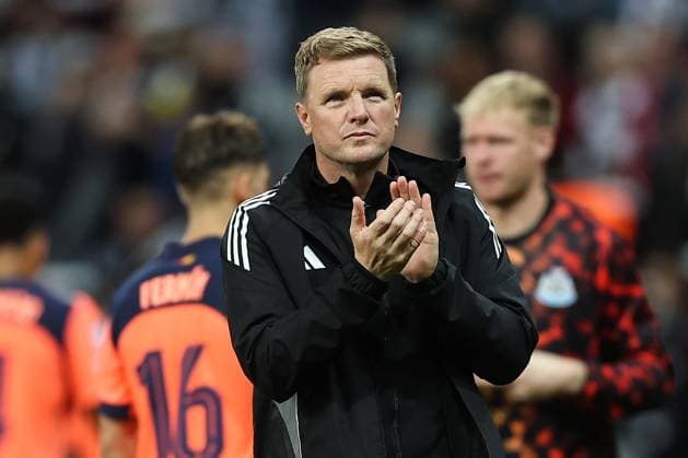 Newcastle United gegen Barcelona 18. September 2025, Newcastle Champions League Fußball Newcastle United gegen Barcelona Newcastle United Manager Eddie Howe Foto  Copyright: xDanielxChestertonxOffside