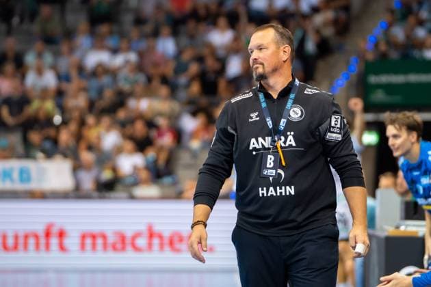 Handball I Men I Season 2025 2026 I Bundesliga I 5 Matchday I TVB Stuttgart Frisch Auf Göppingen I 18 09 2025 Coach Misha Kaufmann TVB Stuttgart Stuttgart Porsche Arena Baden Württemberg Germany Copyright: xLobeca MaxxPetershansx