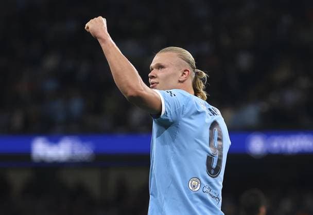 . - Manchester City v Napoli, UEFA Champions League, League Stage, Etihad Stadium, Manchester, England. - 18th September 2025. (C) Daniel Weir Crystal Pix GOAL 1-0, Erling Haaland of Manchester City goal celebration. - Manchester City v Napoli, UEFA Champions League, League Stage, Etihad Stadium, Manchester, England. - 18th September 2025. (C) Daniel Weir Crystal Pix Manchester Etihad Stadium United Kingdom Copyright: xDanielxWeirx CP_Manchester_City_Napoli_41