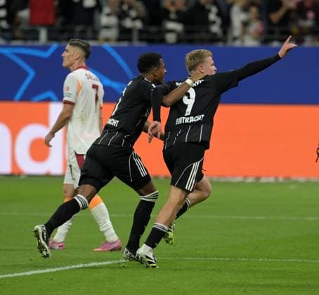 Jonathan Burkhardt goal celebration after the 3 1 photographed at the soccer Champions League match Eintracht Frankfurt against Galatasaray Istanbul on 18 9 2025 in Frankfurt DFL DFB REGULATIONS PROHIBIT ANY USE OF PHOTOGRAPHS as IMAGE SEQUENCES and or QUASI VIDEO