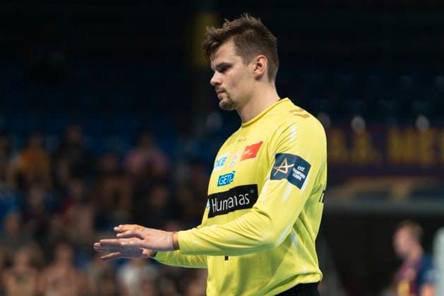 FC Barcelona, Barca v SC Magdeburg - EHF Champions League Sergey Hernandez Ferrer is the goalkeeper of Magdeburg playing during the EHF Champions League Group Phase 2025 2026 between FC Barcelona and SC Magdeburg at Palau Blaugrana in Barcelona, Spain, on September 18, 2025. Barcelona Spain  Copyright: xRubenxDexLaxRosax originalFilename:delarosa-ehfchamp250918_npBW9.jpg