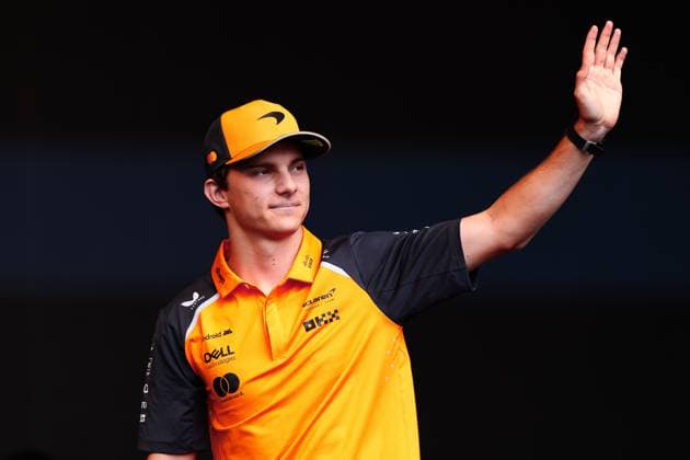 F1 - AZERBAIJAN GRAND PRIX 2025 PIASTRI Oscar (aus), McLaren F1 Team MCL39, portrait during the 2025 Formula 1 Qatar Airways Azerbaijan Grand Prix, 17th round of the 2025 FIA Formula One World Championship, WM, Weltmeisterschaft from September 19 to 21, 2025 on the Baku City Circuit, in Baku, Azerbaijan - BakuAzerbaijan  Copyright: xEricxAlonsox