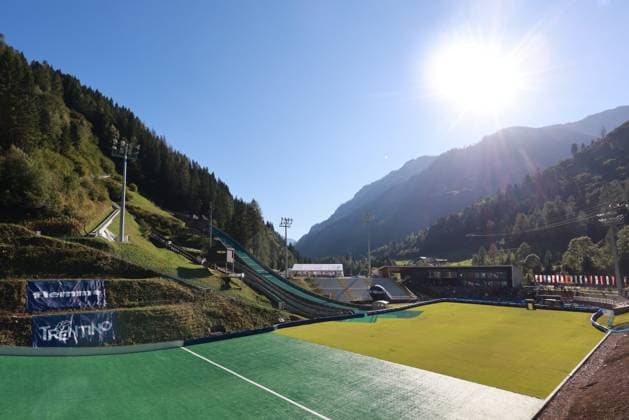 FIS Ski jumping, Skispringen, Ski, nordisch - Nordic Summer Festival - Pierre Teyssot MAXPPP ; FIS Ski Jumping - Nordic Summer Festival -. Predazzo, Italy on September 18, 2025. Ladies Ski Jumping event ahead of Milano Cortina 2026 Winter Olympic Games, Olympische Spiele, Olympia, OS Ski Jumping Hills Pierre Teyssot Maxppp *** Local Caption *** Predazzo Trentino South Tyrol Italy  Copyright: xMAXPPPxPierrexTeyssotx TEP60588 TEP60588