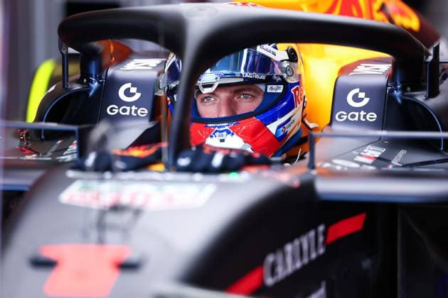 F1 - AZERBAIJAN GRAND PRIX 2025 VERSTAPPEN Max (ned), Red Bull Racing RB21, portrait during the 2025 Formula 1 Qatar Airways Azerbaijan Grand Prix, 17th round of the 2025 FIA Formula One World Championship, WM, Weltmeisterschaft from September 19 to 21, 2025 on the Baku City Circuit, in Baku, Azerbaijan - BakuAzerbaijan  Copyright: xEricxAlonsox
