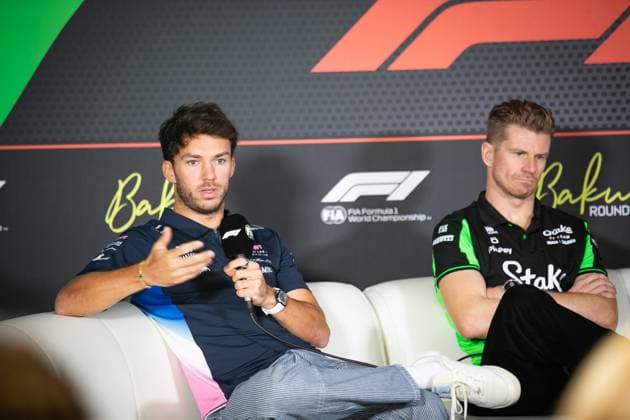 Formula 1 GP Baku Azerbaijan Thursday 18 09 2025 Pierre Gasly 10, BWT Alpine F1 Team and Nico Hülkenberg 27, Stake F1 Team Kick Sauber in the press conference Formula 1 GP Baku Azerbaijan Thursday 18 09 2025 Copyright: xBEAUTIFULxSPORTS Erlhofx