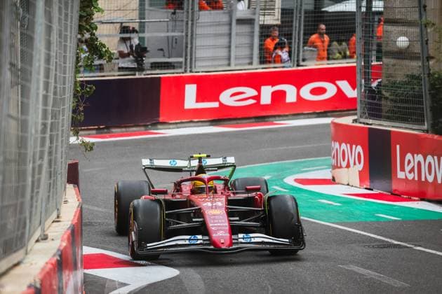 Formula 1 Qatar Airways Azerbaijan Grand Prix 2025 Romain Mathon OVERTAKE MAXPPP - Baku 19 09 2025 44 HAMILTON Lewis (gbr), Scuderia Ferrari HP, action at the Formula 1 Qatar Airways Azerbaijan Grand Prix 2025, the 17th round of the 2025 FIA Formula 1 World Championship, WM, Weltmeisterschaft at the Baku City Circuit in Baku, Azerbaijan, from 18 to 21 September 2025 Baku Azerbaijan  Copyright: xOVERTAKE MAXPPPxRomainxMathonx OVT202509197393 OVT202509197393