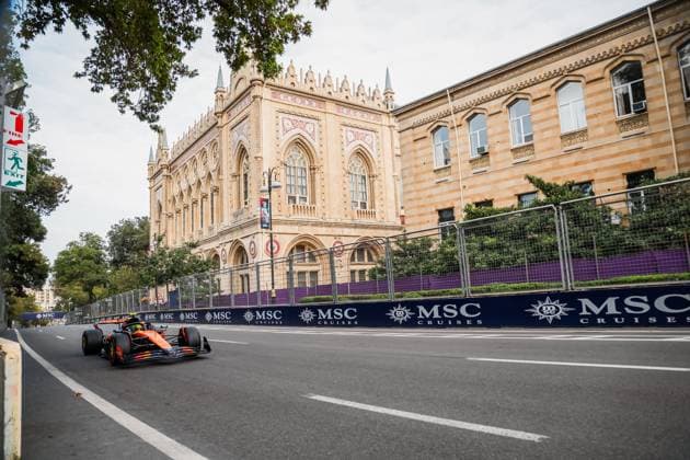 Formula 1 Qatar Airways Azerbaijan Grand Prix 2025 Laurent Lefebvre OVERTAKE MAXPPP - Baku 19 09 2025 04 NORRIS Lando (gbr), McLaren F1 Team, action at the Formula 1 Qatar Airways Azerbaijan Grand Prix 2025, the 17th round of the 2025 FIA Formula 1 World Championship, WM, Weltmeisterschaft at the Baku City Circuit in Baku, Azerbaijan, from 18 to 21 September 2025 Baku Azerbaijan  Copyright: xOVERTAKE MAXPPPxLaurentxLefebvrex OVT202509197478 OVT202509197478