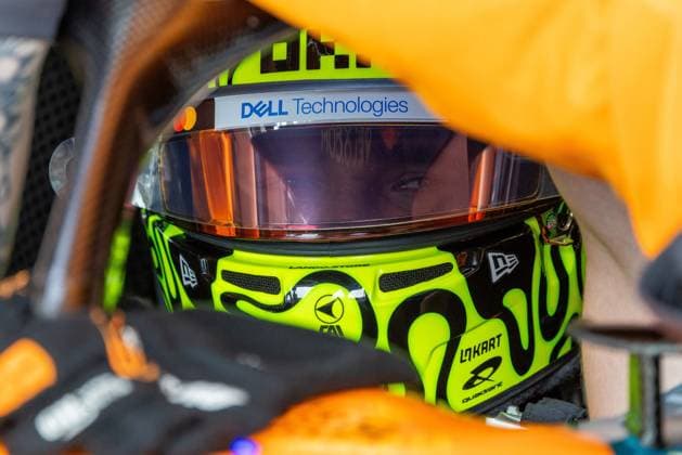 Formula 1 Qatar Airways Azerbaijan Grand Prix 2025 Romain MATHON OVERTAKE MAXPPP - Baku 19 09 2025 04 NORRIS Lando (gbr), McLaren F1 Team, portrait on Friday at the Formula 1 Qatar Airways Azerbaijan Grand Prix 2025, the 17th round of the 2025 FIA Formula 1 World Championship, WM, Weltmeisterschaft at the Baku City Circuit in Baku, Azerbaijan, from 18 to 21 September 2025 Baku Baku City Circuit Azerbaijan  Copyright: xOVERTAKE MAXPPPxRomainxMATHONx OVT202509197745 OVT202509197745