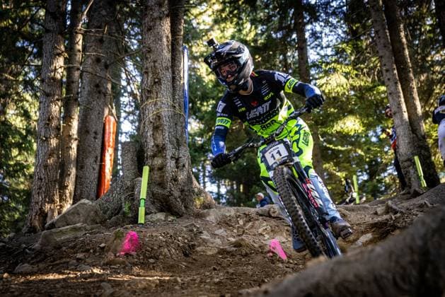 Whoop UCI Mountainbikeworldcup Downhill Lenzerheide WILSON Reece AON RACING TOURNE CAMPERVANSat Whoop UCI Mountainbikeworldcup Downhill Lenzerheide, 19 09 2025,in Lenzerheide,SUI Foto Sebastian Sternemannat Whoop UCI Mountainbikeworldcup Downhill Lenzerheide, 19 09 2025,in Lenzerheide,SUI Foto Sebastian Sternemann