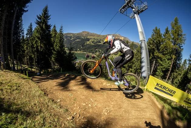 Whoop UCI Mountainbikeworldcup Downhill Lenzerheide BLEWITT Jess CUBE FACTORY RACINGat Whoop UCI Mountainbikeworldcup Downhill Lenzerheide, 19 09 2025,in Lenzerheide,SUI Photo Sebastian Sternemannat Whoop UCI Mountainbikeworldcup Downhill Lenzerheide, 19 09 2025,in Lenzerheide,SUI Photo Sebastian Sternemann