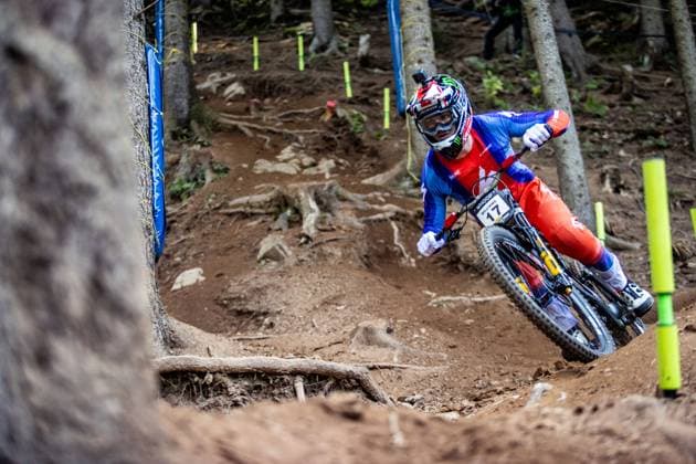 Whoop UCI Mountainbikeworldcup Downhill Lenzerheide WILLIAMS Jordan SPECIALIZED GRAVITYat Whoop UCI Mountainbikeworldcup Downhill Lenzerheide, 19 09 2025,in Lenzerheide,SUI Foto Sebastian Sternemannat Whoop UCI Mountainbikeworldcup Downhill Lenzerheide, 19 09 2025,in Lenzerheide,SUI Foto Sebastian Sternemann