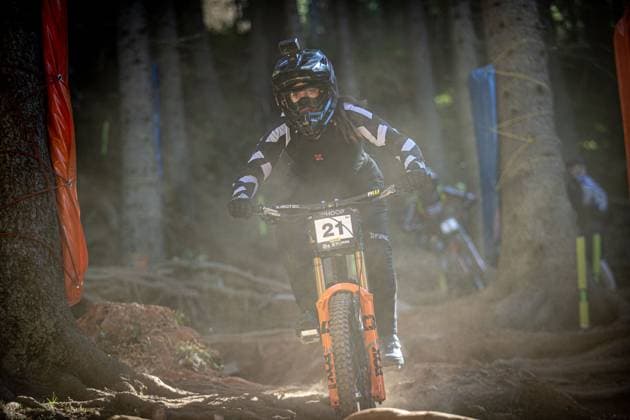 Whoop UCI Mountainbikeworldcup Downhill Lenzerheide BEGLEY TRACEY Layla at Whoop UCI Mountainbikeworldcup Downhill Lenzerheide, 19 09 2025,in Lenzerheide,SUI Photo Sebastian Sternemannat Whoop UCI Mountainbikeworldcup Downhill Lenzerheide, 19 09 2025,in Lenzerheide,SUI Photo Sebastian Sternemann