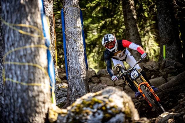Whoop UCI Mountainbikeworldcup Downhill Lenzerheide KOLB Andreas YT MOBat Whoop UCI Mountainbikeworldcup Downhill Lenzerheide, 19 09 2025,in Lenzerheide,SUI Photo Sebastian Sternemannat Whoop UCI Mountainbikeworldcup Downhill Lenzerheide, 19 09 2025,in Lenzerheide,SUI Photo Sebastian Sternemann