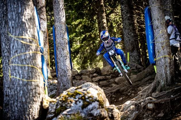 Whoop UCI Mountainbikeworldcup Downhill Lenzerheide DUNNE Ronan MONDRAKER FACTORY RACING DHat Whoop UCI Mountainbikeworldcup Downhill Lenzerheide, 19 09 2025,in Lenzerheide,SUI Foto Sebastian Sternemannat Whoop UCI Mountainbikeworldcup Downhill Lenzerheide, 19 09 2025,in Lenzerheide,SUI Foto Sebastian Sternemann