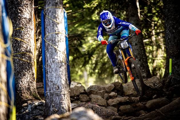 Whoop UCI Mountainbikeworldcup Downhill Lenzerheide THIRION RÃ mi GIANT FACTORY OFF ROAD TEAM DHat Whoop UCI Mountainbikeworldcup Downhill Lenzerheide, 19 09 2025,in Lenzerheide,SUI Photo Sebastian Sternemannat Whoop UCI Mountainbikeworldcup Downhill Lenzerheide, 19 09 2025,in Lenzerheide,SUI Photo Sebastian Sternemann