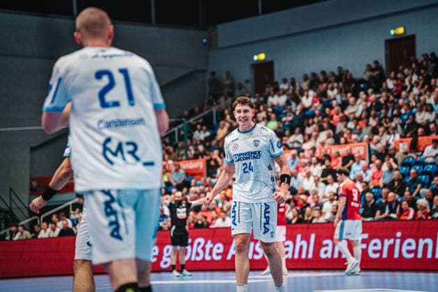HBL HSV Hamburg vs TBV Lemgo Lippe, 19 09 25 Joël Willecke TBV Lemgo Lippe, 24 cheers HBL HSV Hamburg vs TBV Lemgo Lippe on 19 09 2025 at Sporthalle Hamburg, Hamburg Copyright: xBEAUTIFULxSPORTS Tonhäuserx
