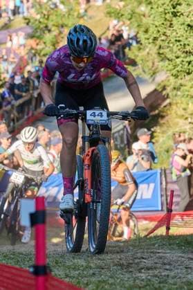 2025 WHOOP UCI Mountain Bike World Series XCC World Cup Women Elite, Lenzerheide, Switzerland Lenzerheide, Switzerland September 19, 2025 Ronja Blöchlinger during the womens elite cross country short track at the WHOOP UCI Mountain Bike World Series 2025 in Lenzerheide