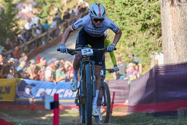 2025 WHOOP UCI Mountain Bike World Series XCC World Cup Women Elite, Lenzerheide, Schweiz Lenzerheide, Schweiz. 19. September 2025. Ronja Eibl während des Cross Country Short Track der Damen Elite an den WHOOP UCI Mountain Bike World Series 2025 in Lenzerheide.