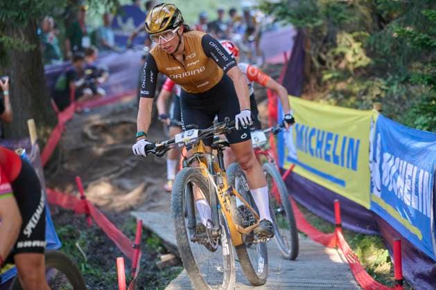 2025 WHOOP UCI Mountain Bike World Series XCC World Cup Women Elite, Lenzerheide, Schweiz Lenzerheide, Schweiz. 19. September 2025. Martina Berta während des Cross Country Short Track der Damen Elite an den WHOOP UCI Mountain Bike World Series 2025 in Lenzerheide.