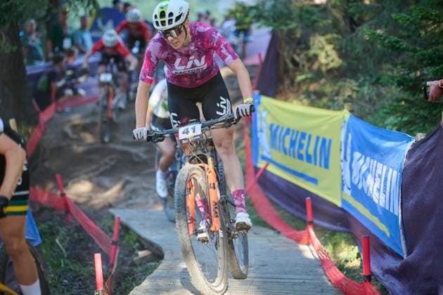 2025 WHOOP UCI Mountain Bike World Series XCC World Cup Women Elite, Lenzerheide, Schweiz Lenzerheide, Schweiz. 19. September 2025. Linda Indergand während des Cross Country Short Track der Damen Elite an den WHOOP UCI Mountain Bike World Series 2025 in Lenzerheide.