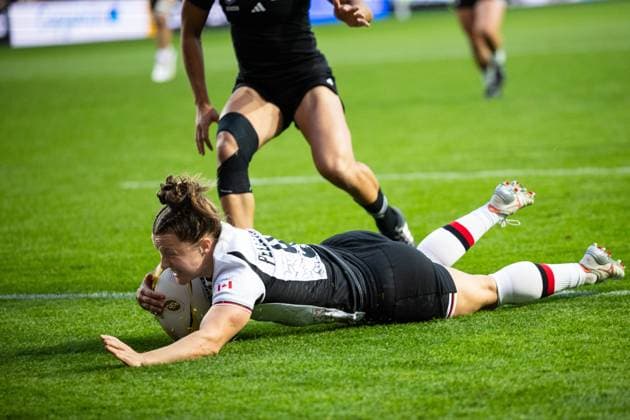 New Zealand Women v Canada Women Women s Rugby World Cup 2025 19 09 2025. Semi-Final Justine Pelletier scores her sides first try during the Women s Rugby World Cup 2025 match between New Zealand Women and Canada Women at Ashton Gate, Bristol, England on 19 September 2025. Bristol Ashton Gate Bristol England Editorial use only , Copyright: xSimonxKingx PSI-22842-0026