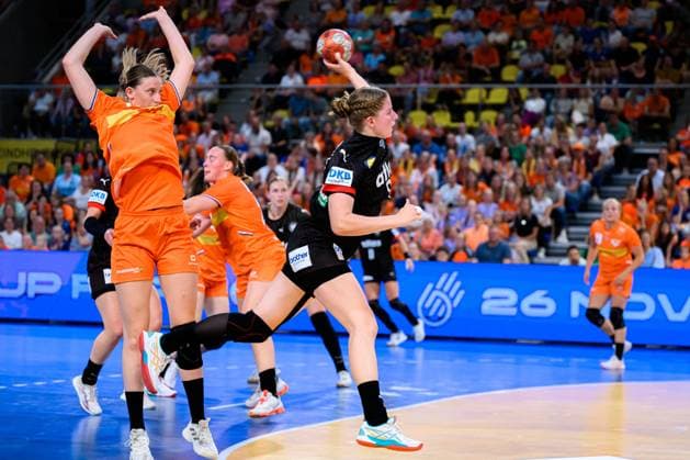 Eindhoven Handball Women National Match Netherlands Germany Nina Engel Germany Eindhoven Netherlands