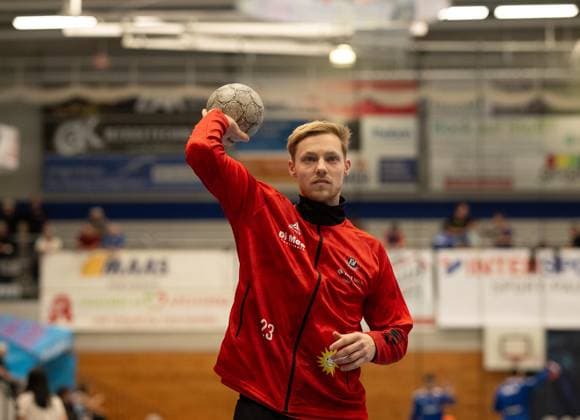 Niko Blaauw TuS N Luebbecke, 23 warming up, HBW Balingen Weilstetten vs TuS N Luebbecke, Handball, 2 Bundesliga, Matchday 4, Season 2025 2026, 19 09 2025 Eibner Pressefoto Andreas Ulmer HBW Balingen Weilstetten vs TuS N Luebbecke, Handball, 2 Bundesliga, Matchday 4, Season 2025 2026, 19 09 2025 Balingen Copyright: xEibner-Pressefoto AndreasxUlmerx EP_AUR