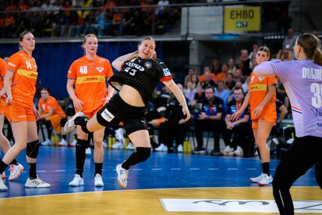Eindhoven Handball Women International Netherlands Germany Jolina Huhnstock Germany , Goalkeeper Yara Ten Holte Netherlands Eindhoven Netherlands