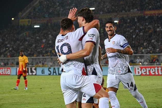 CALCIO - Serie A - US Lecce vs Cagliari Calcio Andrea Belotti (Cagliari Calcio) celebrates after the goal during US Lecce vs Cagliari Calcio, Italian soccer Serie A match in Lecce, Italy, September 19 2025 Lecce Italy  Copyright: xIPAxSport ABACAx