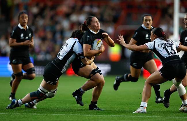 Kaipo Olsen-Baker of New Zealand is stopped by the Canada defence. New Zealand Black Ferns v Canada, Women’s Rugby World Cup Semi Final match at Ashton Gate Stadium, Bristol, England on Friday 19 September 2025. Photo credit: Matthew Impey Bristol United Kingdom Copyright: xx