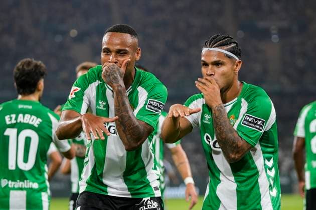September 19, 2025, Sevilla, Sevilla, SPAIN: Cucho Hernandez of Real Betis celebrates a goal during the Spanish league, LaLiga EA Sports, football match played between Real Betis and Real Sociedad at La Cartuja stadium on September 19, 2025, in Sevilla, Spain. Sevilla SPAIN - ZUMAa181 20250919_zaa_a181_053 Copyright: xJoaquinxCorcherox