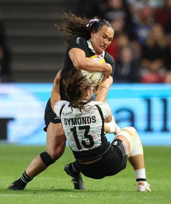 Portia Woodman-Wickliffe of New Zealand is tackled by Florence Symonds of Canada New Zealand v Canada, Women s Rugby World Cup, Semi Final, Rugby Union, Ashton Gate, Bristol, UK - 19 Sep 2025Bristol Ashton Gate United Kingdom EDITORIAL USE ONLY No use with unauthorised audio, video, data, fixture lists, club league logos or live services. Online in-match use limited to 120 images, no video emulation. No use in betting, games or single club league player publications. Copyright: xKieranxMcManus Shutterstockx 15486947ax