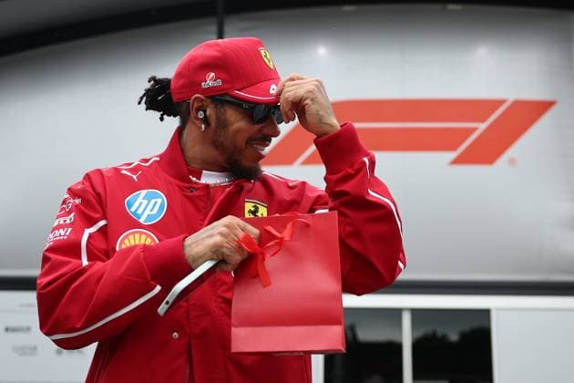 F1 Grand Prix Of Azerbaijan 2025 Practice 3 Lewis Hamilton of Ferrari before the third practice ahead of the Formula 1 Grand Prix of Azerbaijan at Baku City Circuit in Baku, Azerbaijan on September 20, 2025. Baku Azerbaijan  Copyright: xJakubxPorzyckix originalFilename:porzycki-f1grandp250920_npopK.jpg