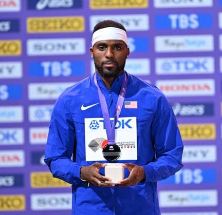 World Athletics Championships Tokyo 2025, Day 8 TOKYO, JAPAN - SEPTEMBER 20: Silver medalist Kenneth Bednarek of Team United States attends on the podium during the Men s 200 Metres medal ceremony on day eight of the World Athletics Championships Tokyo 2025 at National Stadium in Tokyo, Japan on September 20, 2025. Mustafa Yalcin Anadolu Tokyo Japan. Editorial use only. Please get in touch for any other usage.  Copyright: x2025xAnadoluxMustafaxYalcinx